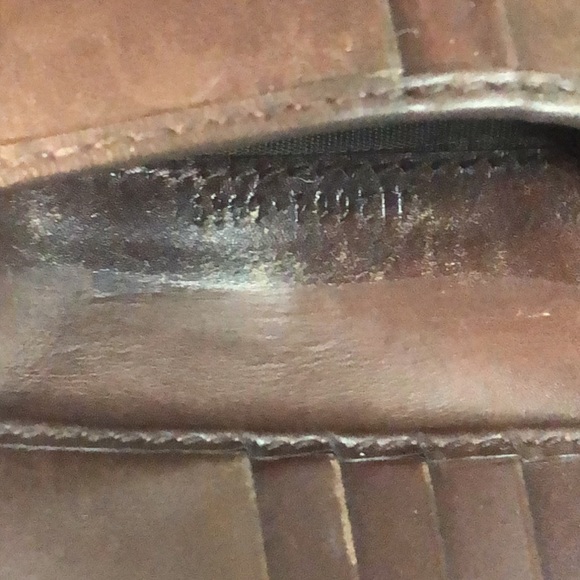 GUCCI Guccissima GG Brown Lambskin Bifold Wallet With Billfold & Coin Section - Picture 10 of 17